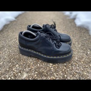 Dr. Martens 8053 Quad 5 Eye Oxford